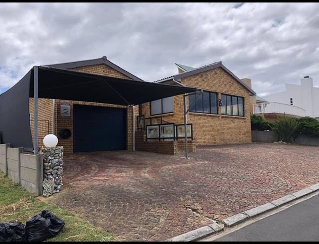 4 BEDROOM HOUSE FOR SALE IN FRANSKRAAL